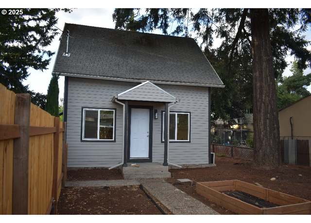 Property at 6099 NE Going St, Portland, OR 97218, 2 beds, 1 bath