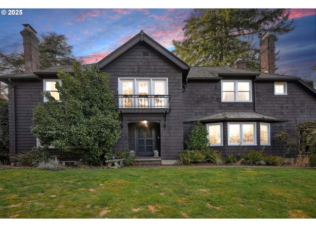 Property at 2670 SW Tichner Dr, Portland, OR 97205, 4 beds, 4 baths