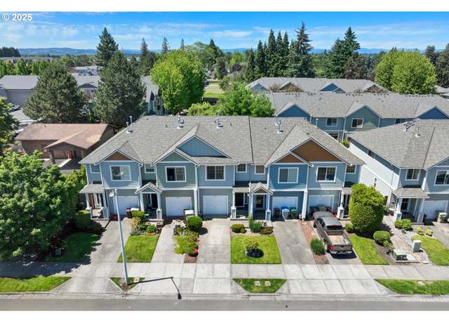 Property at 2775 SE 75th Ave, Hillsboro, OR 97123, 2 beds, 2.5 baths