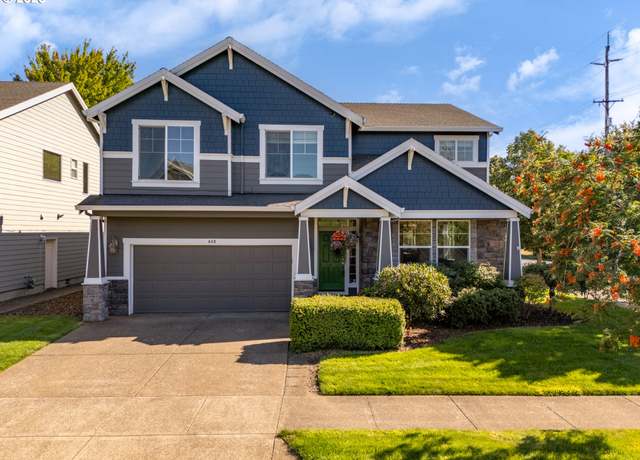 Property at 440 W Kemper Crest Dr, Newberg, OR 97132, 5 beds, 2.5 baths