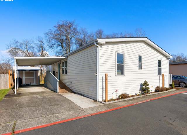 Property at 2632 NE 201st Ave #30, Fairview, OR 97024, 3 beds, 2 baths