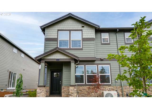 Property at 17197 SE Maple Hill Ln, Happy Valley, OR 97086, 3 beds, 2.5 baths