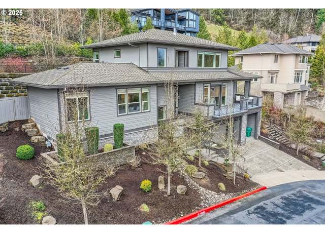 Property at 307 NW Meridian Ridge Ct, Portland, OR 97210, 3 beds, 2.5 baths