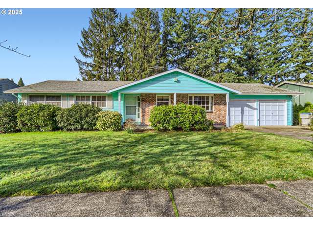 Property at 10920 SW Berkshire St, Portland, OR 97225, 5 beds, 3 baths