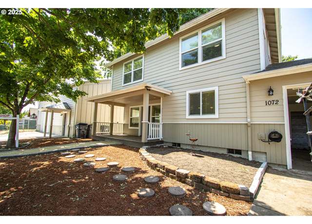 Property at 1072 53rd St, Springfield, OR 97478, 3 beds, 2.5 baths
