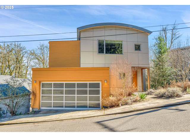 Property at 3607 NW Gordon St, Portland, OR 97210, 3 beds, 3.5 baths