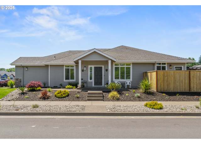 Property at 2002 Antelope Cir, Albany, OR 97321, 3 beds, 2 baths
