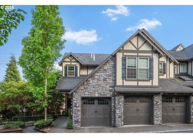 Property at 3640 SW Baird St #1, Portland, OR 97219, 2 beds, 2 baths