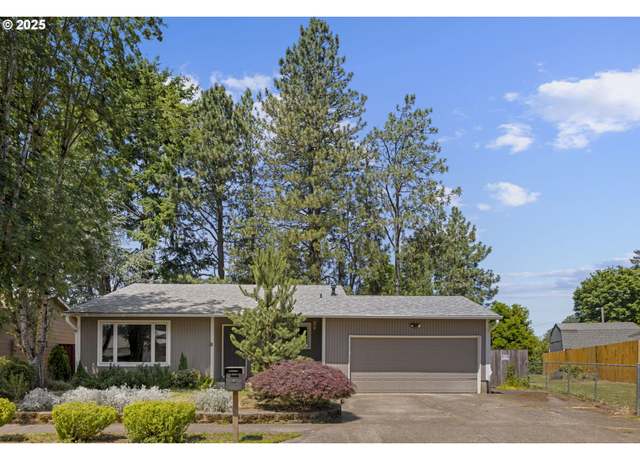 Property at 2301 SW 22nd St, Troutdale, OR 97060, 3 beds, 2 baths