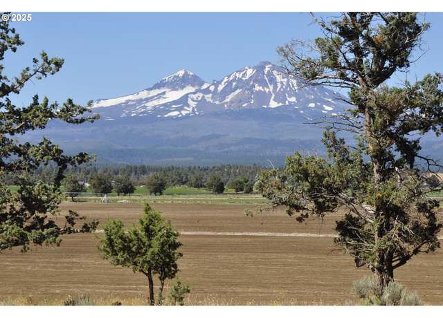 Property at 68755 Fryrear Rd, Sisters, OR 97759