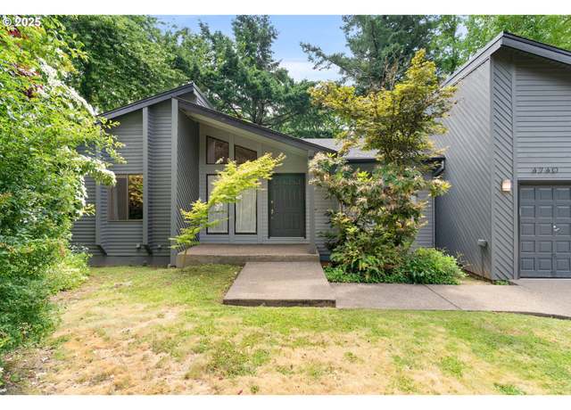 Property at 4740 SW Lowell Ct, Portland, OR 97221, 5 beds, 3 baths