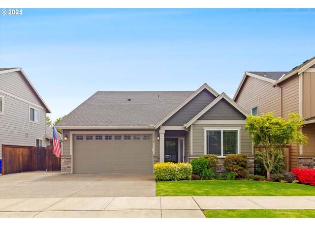 Property at 12716 Aspenwood Ln, Oregon City, OR 97045, 3 beds, 2 baths