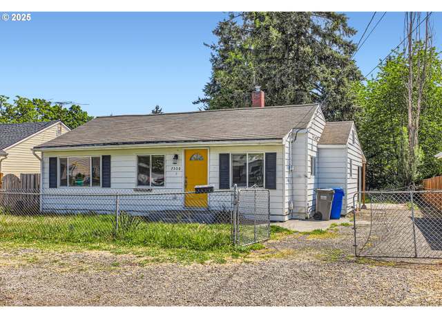 Property at 7508 SE Ogden St, Portland, OR 97206, 3 beds, 1 bath