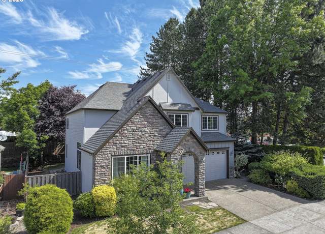 Property at 7125 SW Fallen Leaf St, Wilsonville, OR 97070, 4 beds, 2.5 baths