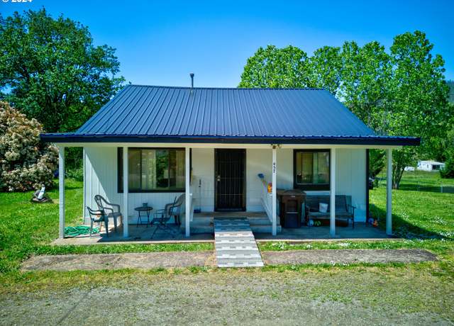 Property at 437 Taylor St, Myrtle Creek, OR 97457, 3 beds, 1 bath