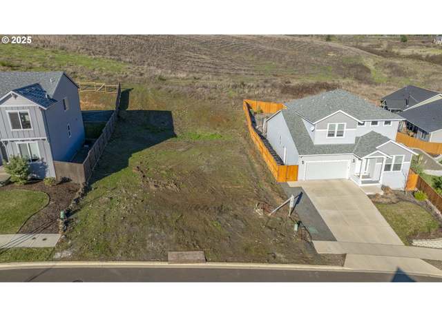 Property at 2805 NW MT Ashland Ln, Mcminnville, OR 97128