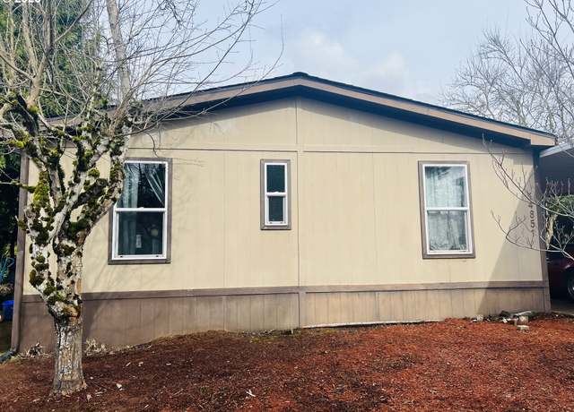 Property at 14851 S Plum Dr, Oregon City, OR 97045, 3 beds, 2 baths