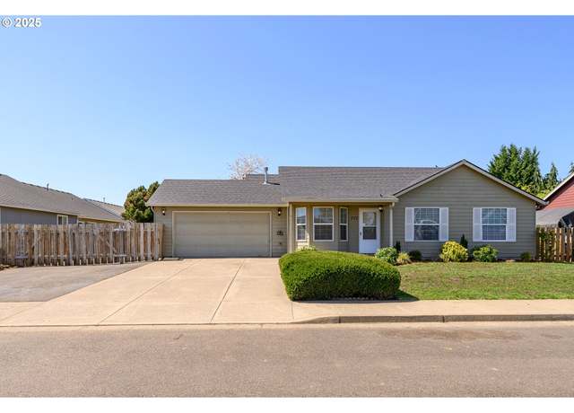 Property at 777 SE Meadows Loop, Sheridan, OR 97378, 3 beds, 2 baths