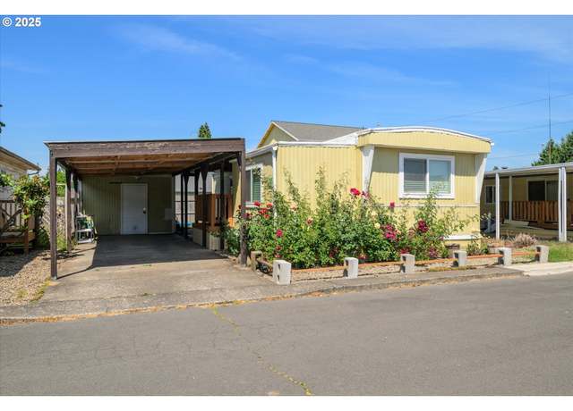 Property at 1120 W Fairview Dr #7, Springfield, OR 97477, 3 beds, 1 bath