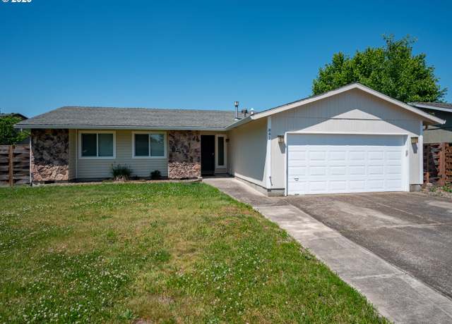 Property at 841 NE Kathryn St, Hillsboro, OR 97124, 3 beds, 2 baths