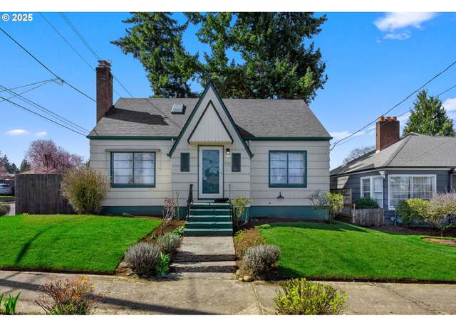 Property at 4505 NE 40th Ave, Portland, OR 97211, 3 beds, 1 bath