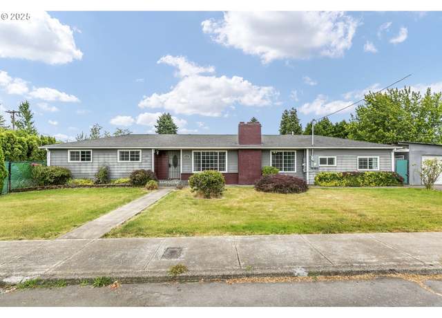Property at 1343 NE Brenner St, Salem, OR 97301, 4 beds, 2.5 baths