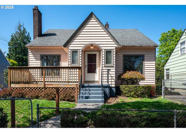 Property at 5833 NE 14th Ave, Portland, OR 97211, 3 beds, 2 baths