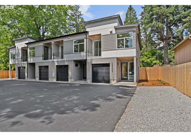 Property at 5069 SE King Rd Unit C, Milwaukie, OR 97222, 3 beds, 2.5 baths