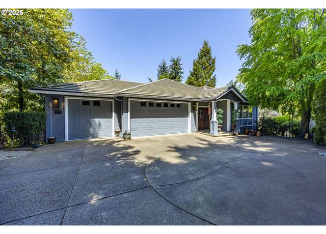 Property at 3136 Tanner Park Dr, Eugene, OR 97405, 5 beds, 3.5 baths