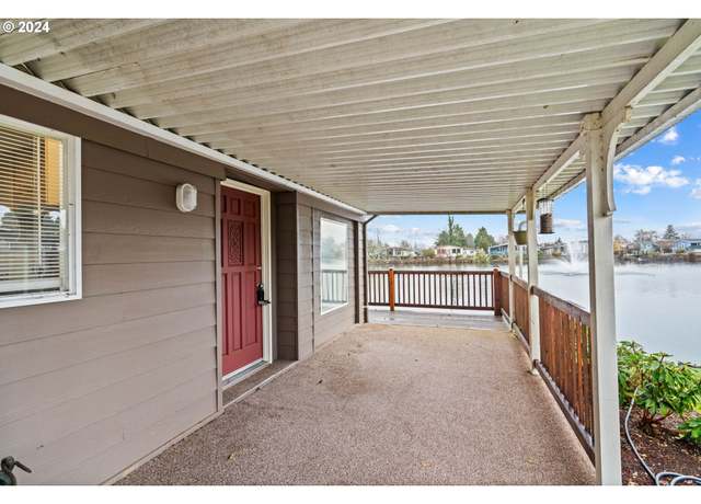 Property at 1800 Lakewood Ct #121, Eugene, OR 97402, 2 beds, 2 baths