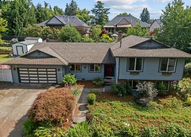Property at 6696 SE Cavalier Way, Milwaukie, OR 97267, 4 beds, 3 baths