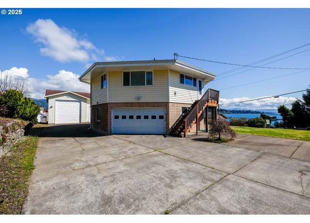 Property at 1216 Garibaldi Ave, Garibaldi, OR 97118, 2 beds, 2 baths
