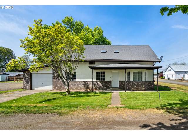Property at 404 French St, Brownsville, OR 97327, 4 beds, 2 baths