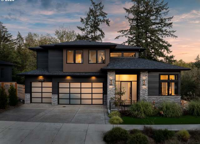 Property at 4560 SW 59th Ave, Portland, OR 97221, 4 beds, 4 baths