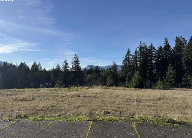 Property at 935 SW Spelling Pl #17, Cascade Locks, OR 97014