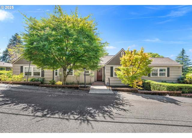 Property at 9420 NE Sacramento St, Portland, OR 97220, 3 beds, 2.5 baths