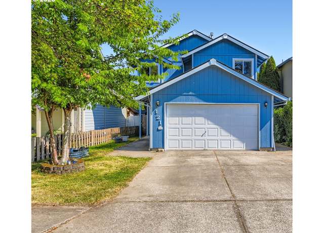Property at 121 SE 34th Cir, Troutdale, OR 97060, 3 beds, 1.5 baths