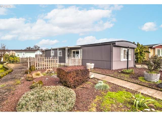 Property at 17717 SW Cumberland Way, Beaverton, OR 97006, 2 beds, 1 bath