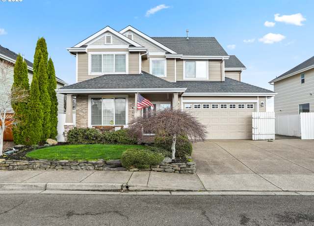 Property at 857 June Dr, Molalla, OR 97038, 4 beds, 2.5 baths