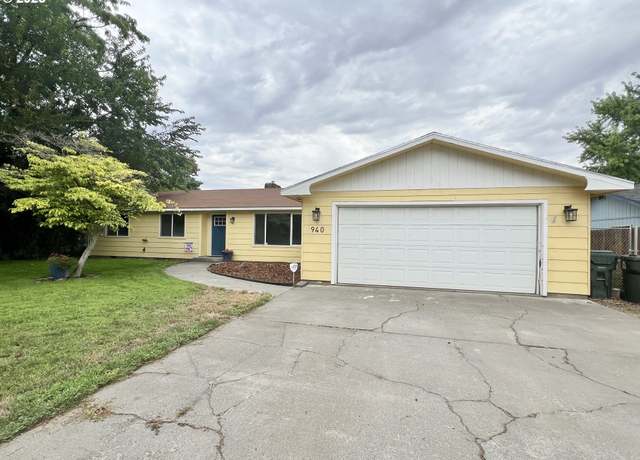 Property at 940 W Madrona Ave, Hermiston, OR 97838, 3 beds, 2.5 baths