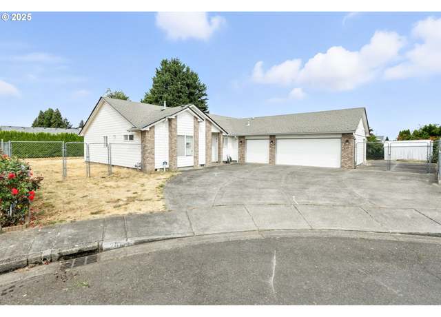 Property at 2677 Burlington Ct NE, Salem, OR 97305, 3 beds, 2 baths