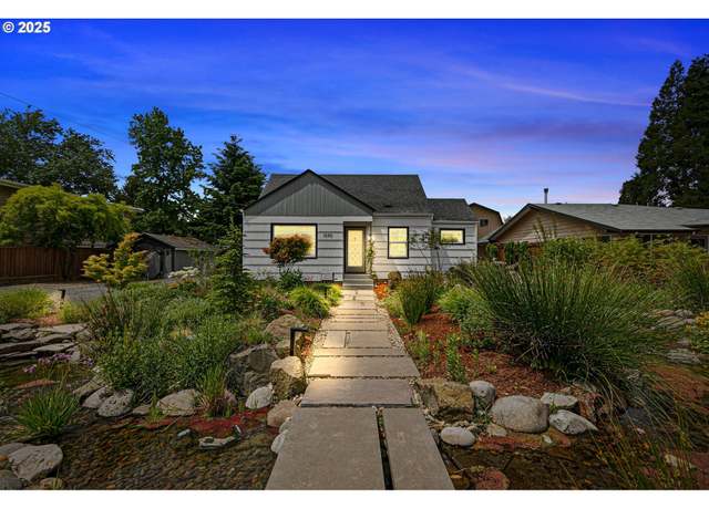 Property at 1090 Maple Dr, Eugene, OR 97404, 3 beds, 1 bath
