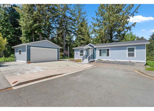 Property at 1582 Pennsylvania Pl, Coos Bay, OR 97420, 3 beds, 2 baths