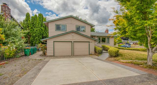 Photo of 642 SW Cherry Park Rd, Troutdale, OR 97060
