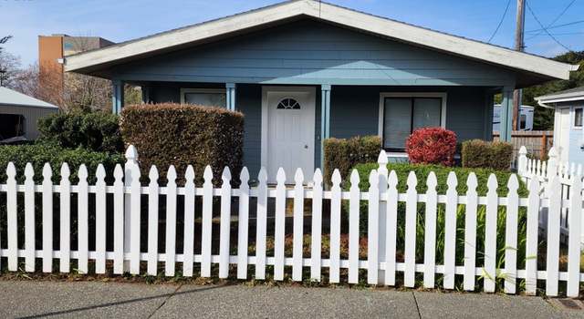Photo of 94237 6th St, Gold Beach, OR 97444