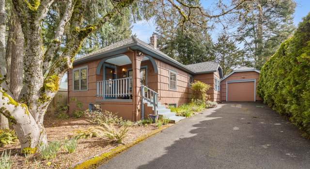 Photo of 7454 SW 53rd Ave, Portland, OR 97219