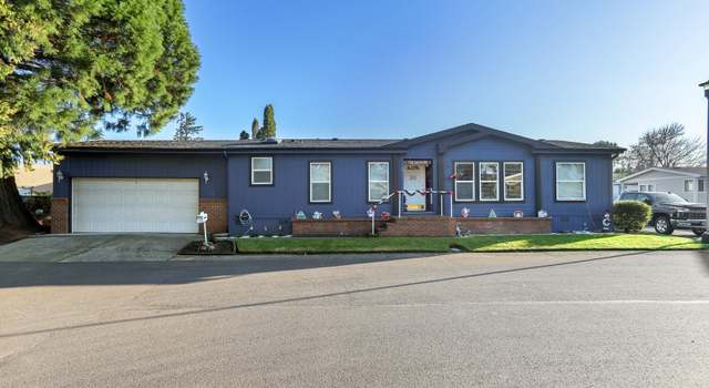 Photo of 835 SE 1st Ave #72, Canby, OR 97013