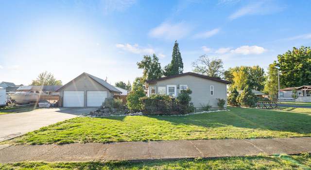 Photo of 315 W G St, Halsey, OR 97348