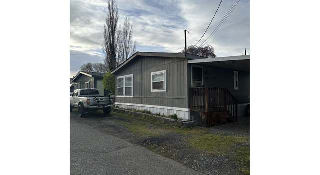 Photo of 3800 W 6th St #33, The Dalles, OR 97058