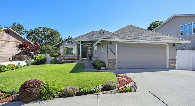 Photo of 1907 Quinton St, The Dalles, OR 97058